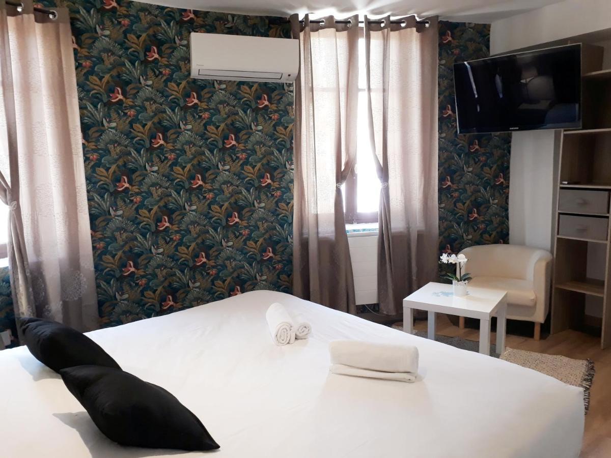 Hotel Renaissance Martigues Exteriör bild