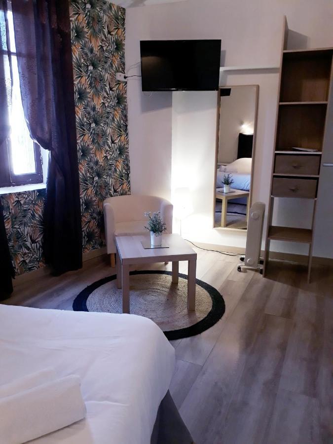 Hotel Renaissance Martigues Exteriör bild