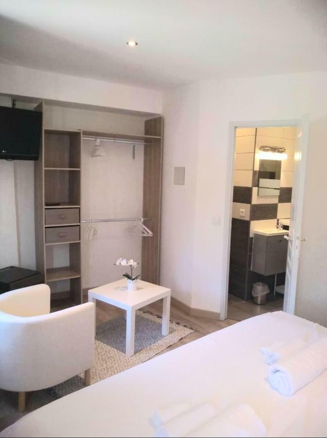 Hotel Renaissance Martigues Exteriör bild